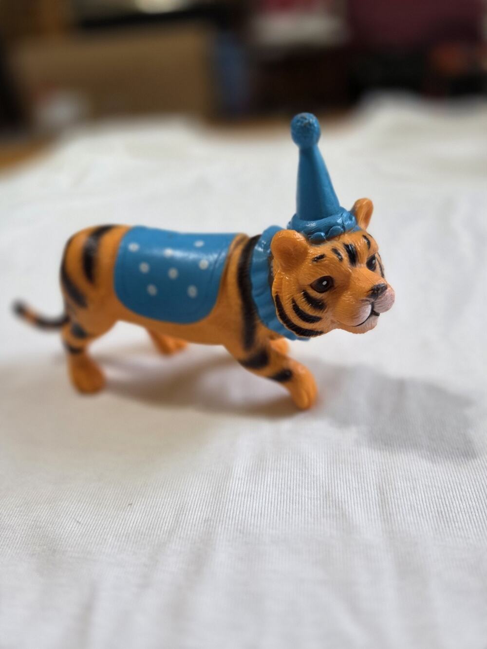 Ankyo Circus Party Animal Tiger Action Figure Toy And Birthday Cake Topper
